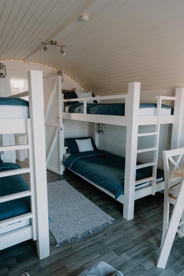 Strathy Bay Pods Hotell Eksteriør bilde